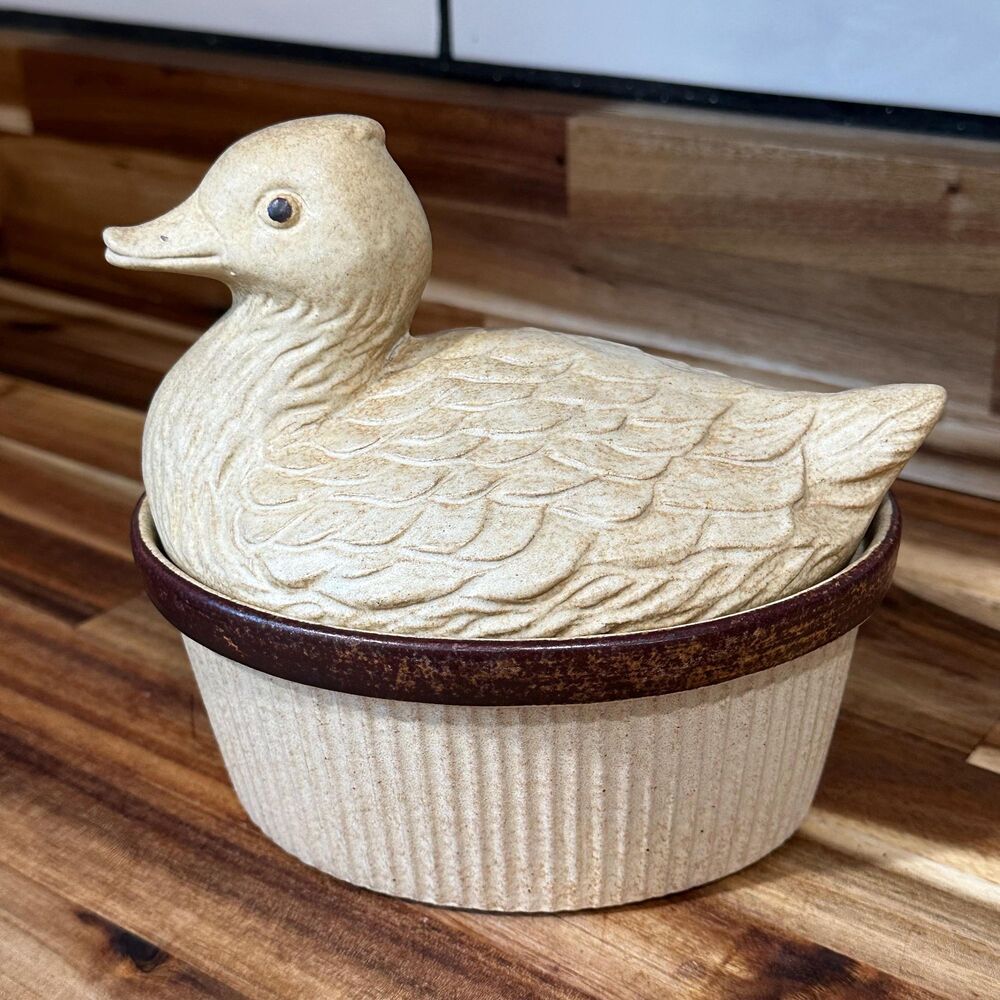Vintage Pottery Craft Duck Ramikin Lidded Casserole Dish - USA - 6 1/2” x 5”